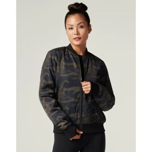 blanc noir Jackets & Blazers - Women's Blanc Noir Camo/Black Reversible Bomber Jacket Pockets Thumb Slits Large